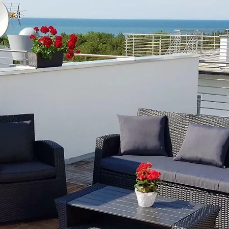 Apartament Z Tarasem Na Dachu B22 Rowy  Exterior photo